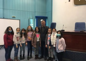 Nxënësit e klasave të IV-të dhe V-të vizituan Komunën Çair