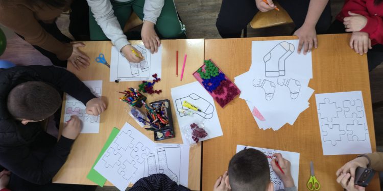 Dashuria nuk njeh kromozome